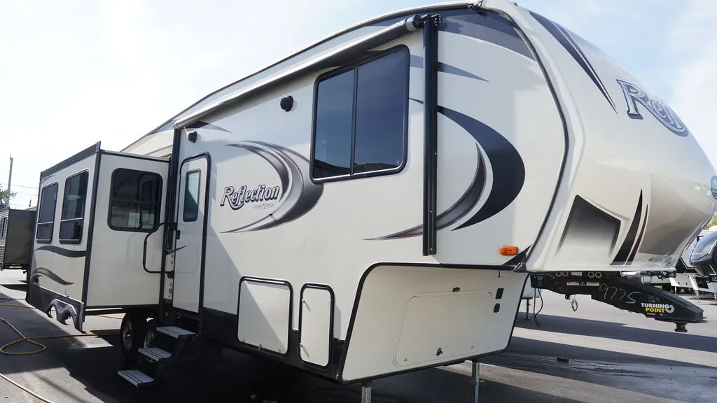 2019 Grand Design Reflection 150 Series 295RL - Photo 2
