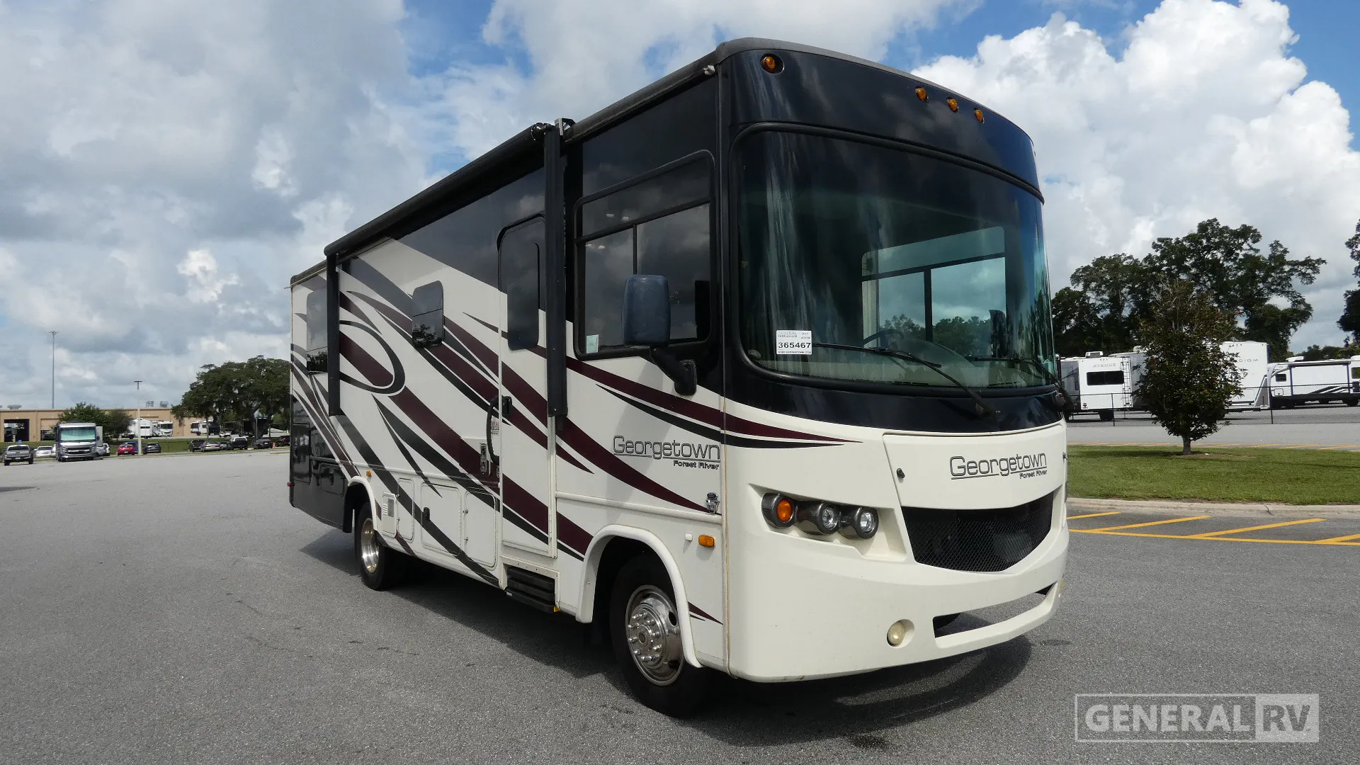 2015 Forest River Georgetown 270S - Photo 2