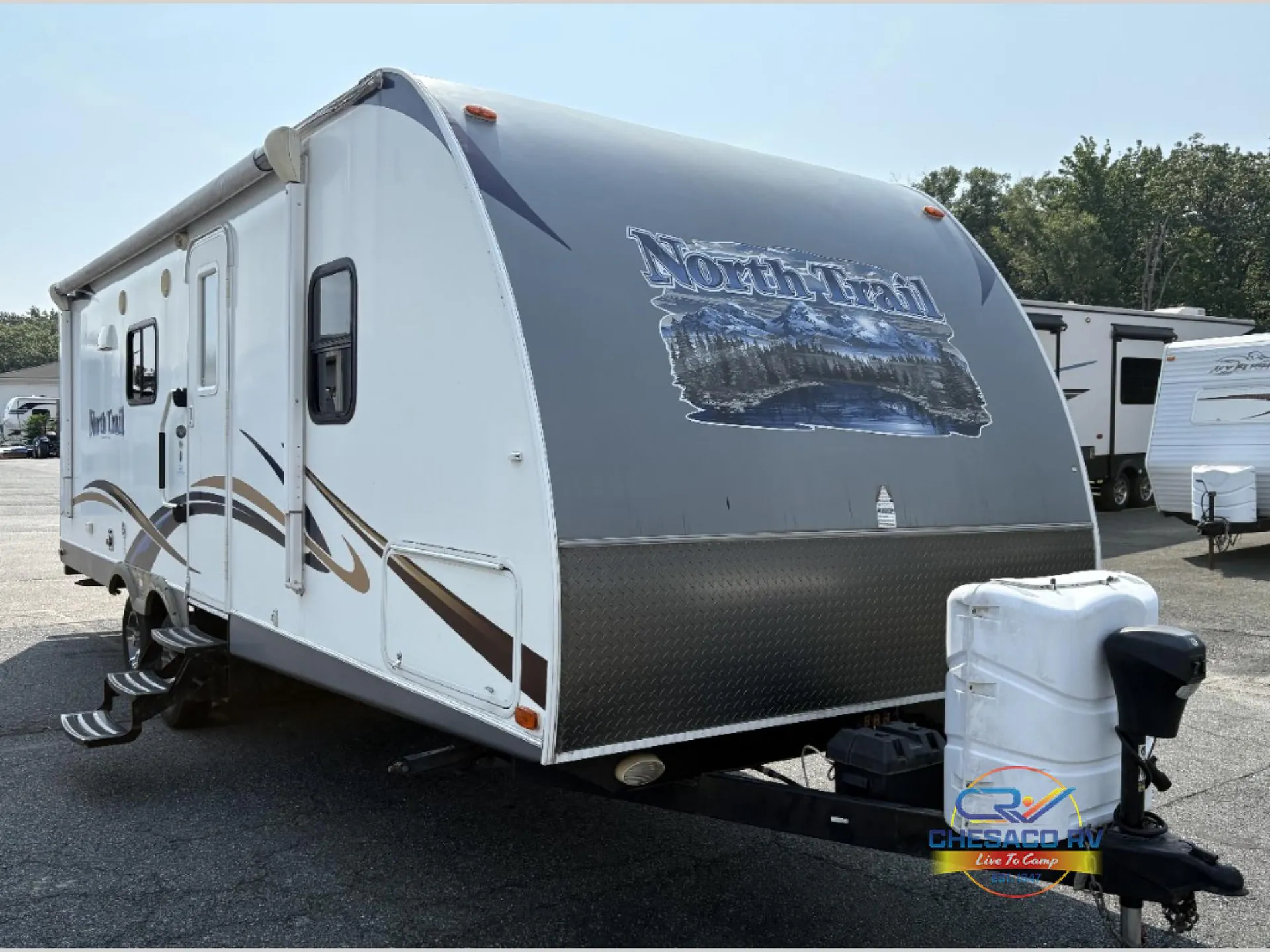 2014 Heartland North Trail Ultra-Lite Travel Trailer 22FBS - Photo 3