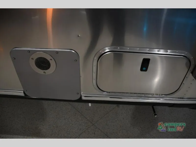 2026 Airstream Globetrotter 25FB - Photo 4