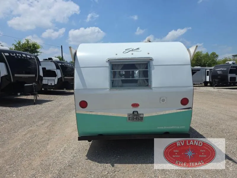 2015 Shasta RVs Airflyte Used    16 - Photo 3