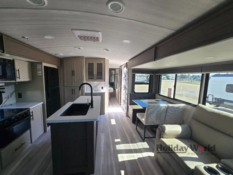 2026 Keystone RV Cougar Half-Ton 29RLP - Photo 4