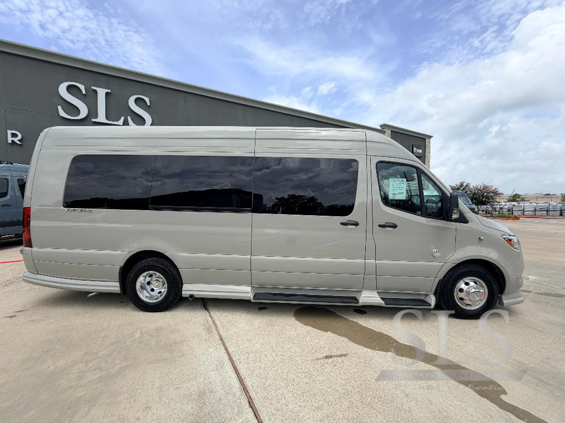 2026 OGV Luxury Coach V-Cruise 10OB - Photo 3