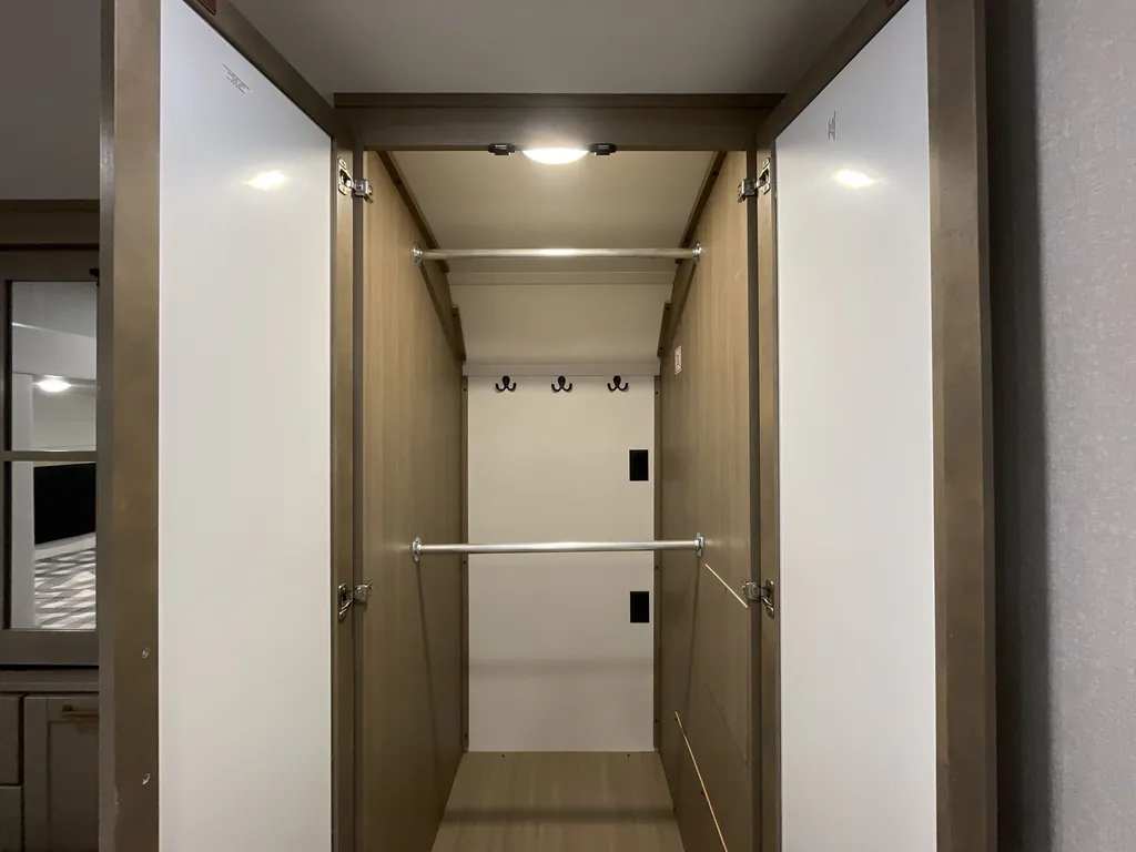 2026 Jayco Eagle 321RSTS, Photos photo 25