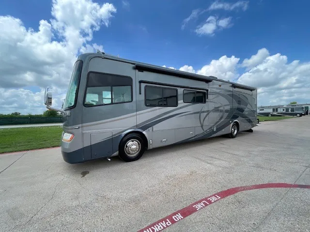 2007 Tiffin Motorhomes Phaeton Used    40 QDH - Photo 2