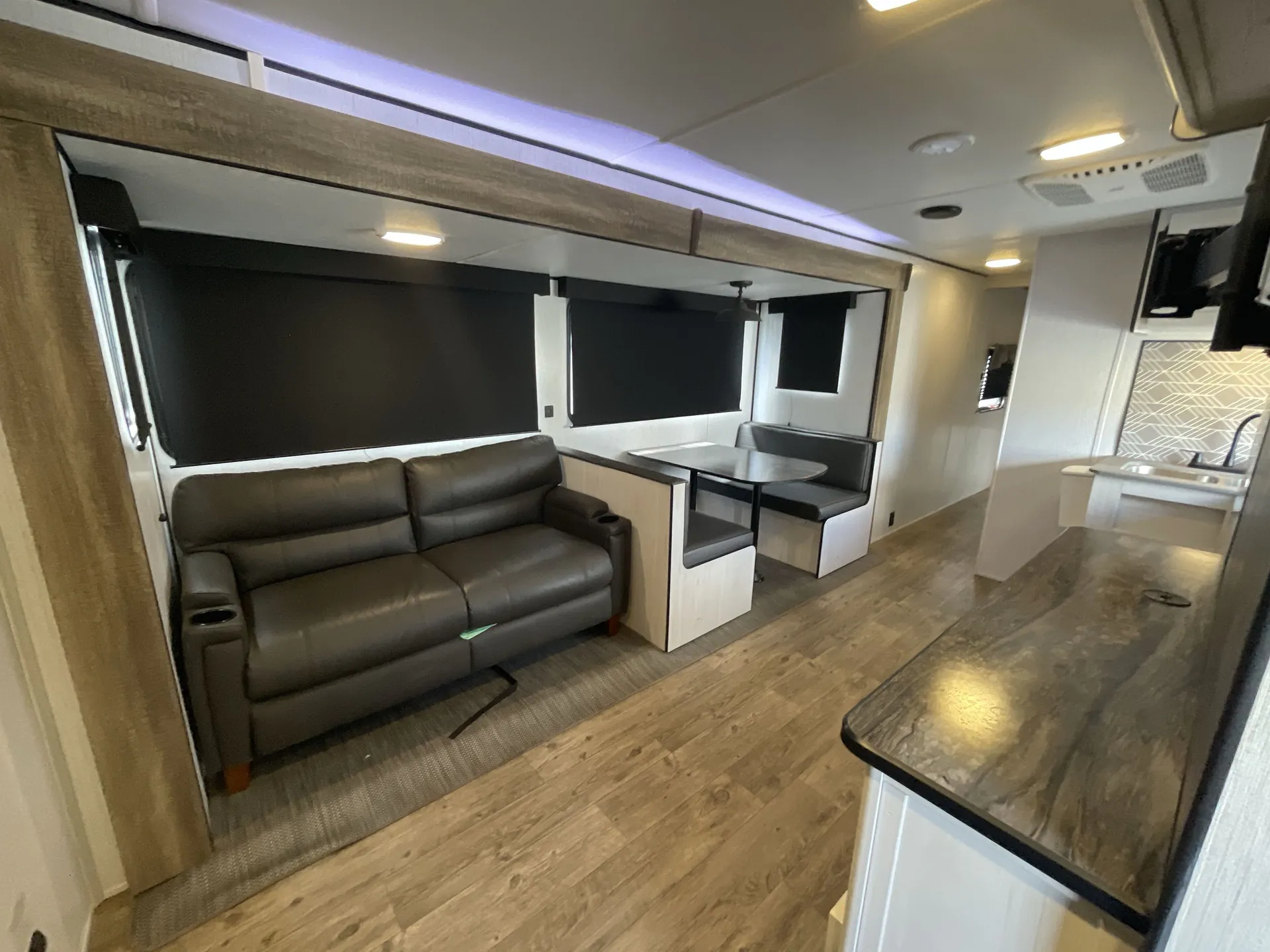 2023 Heartland Trail Runner 31DB — living area main