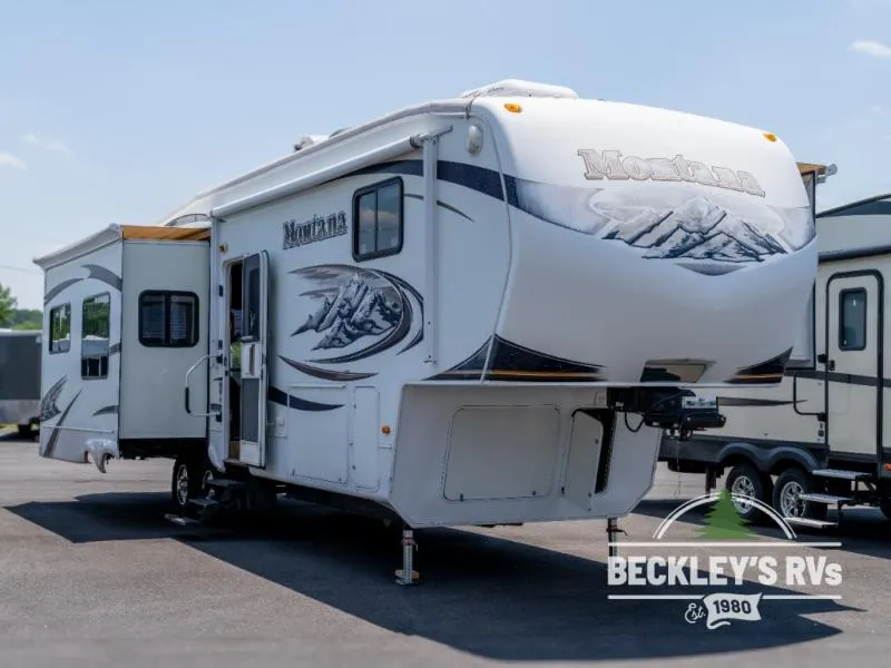 2010 Keystone RV Montana Used    3465 SA - Main photo