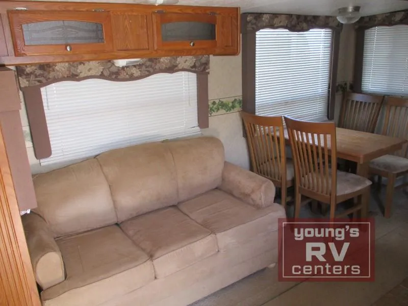 2008 Dutchmen RV Classic Used    26L-DSL - Photo 4