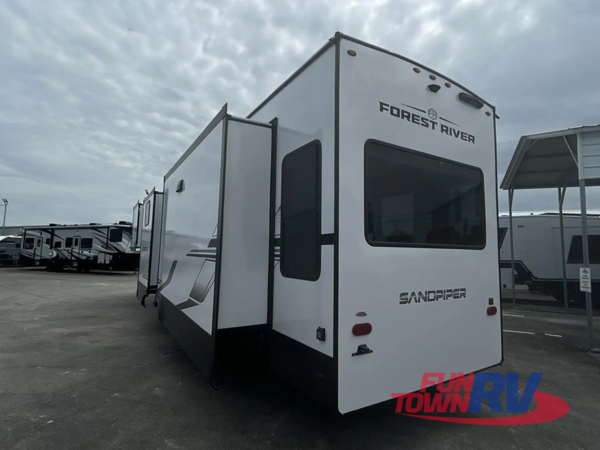 2026 Forest River Sandpiper 4003MB — Photo 5