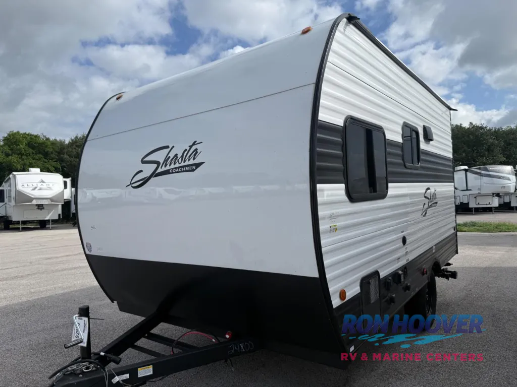 2026 Shasta Compact 17DB, Photos photo 2