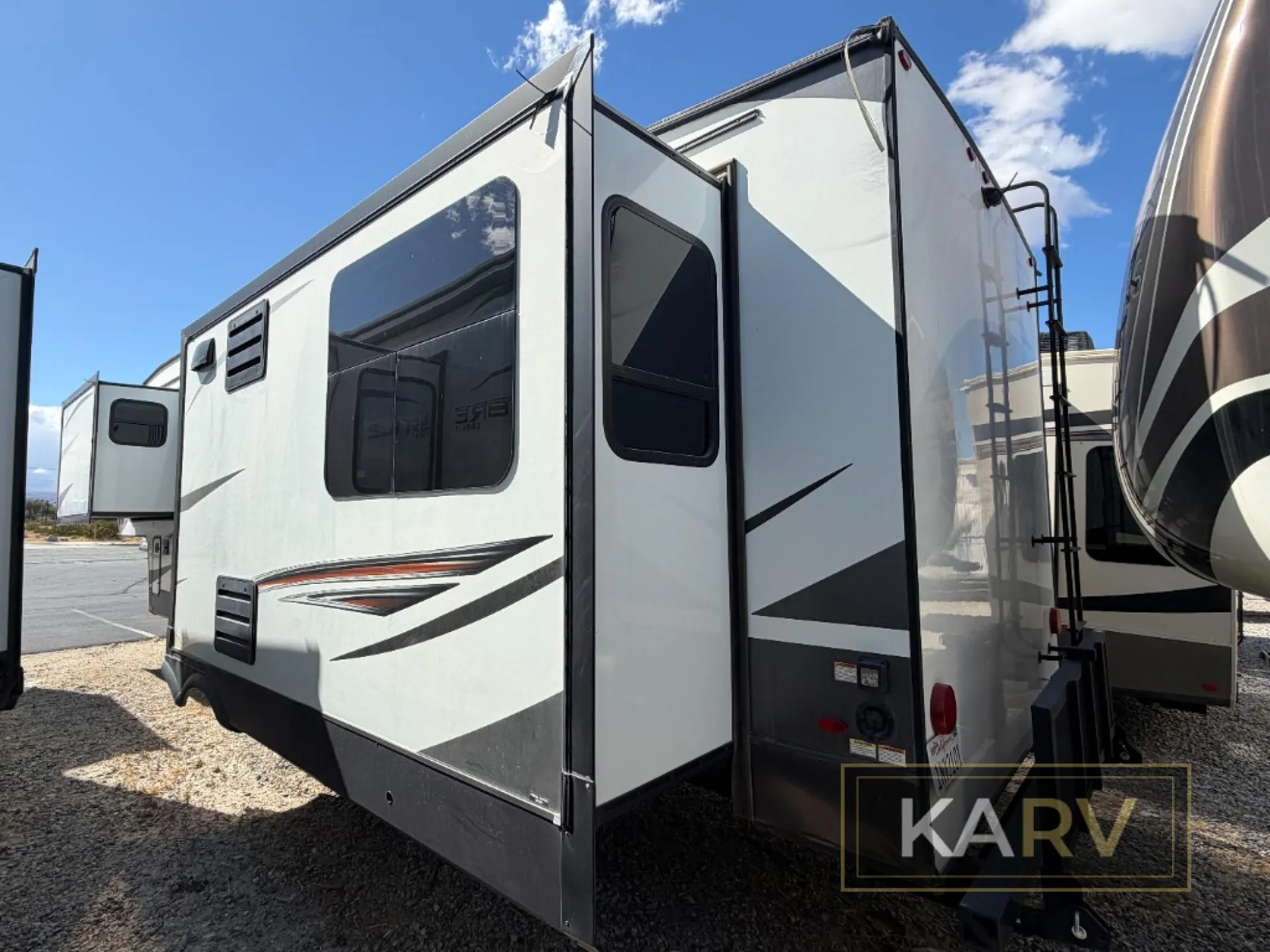2022 Forest River Rockwood Signature Ultra Lite 8298KS - Photo 4