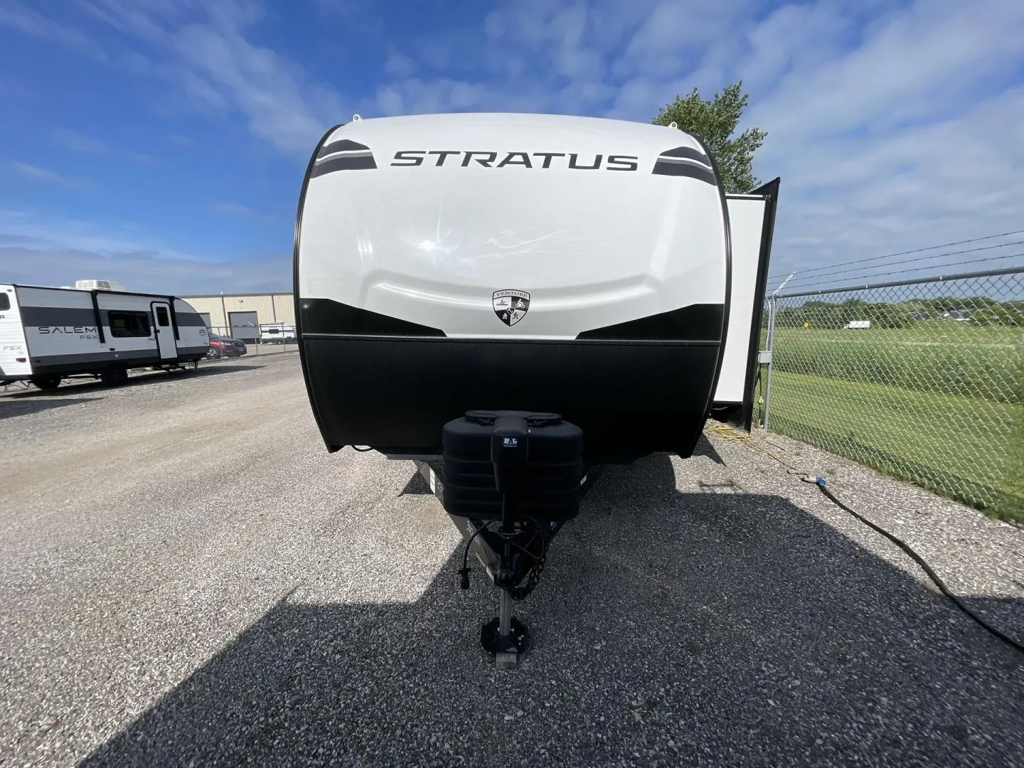 2025 Venture RV Stratus 302VBH - Photo 4