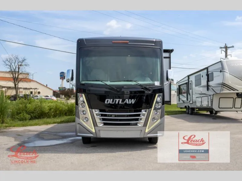 2025 Thor Motor Coach Outlaw 38KB - Photo 3