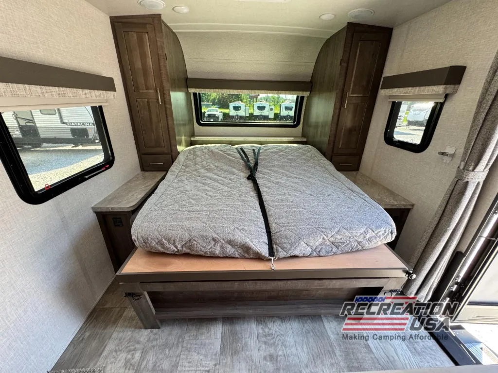 2022 Forest River Flagstaff Micro Lite 25FBS, Photos photo 4