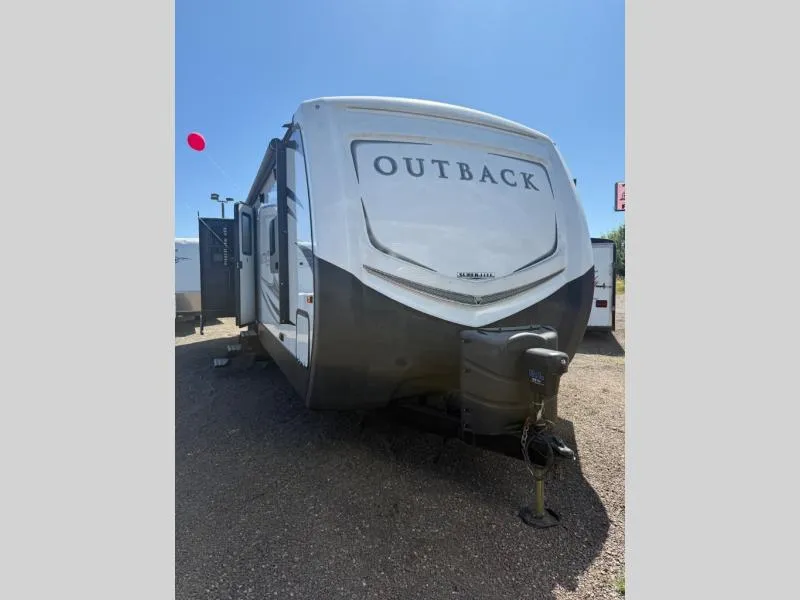 2018 Keystone Outback 330RL - Photo 2
