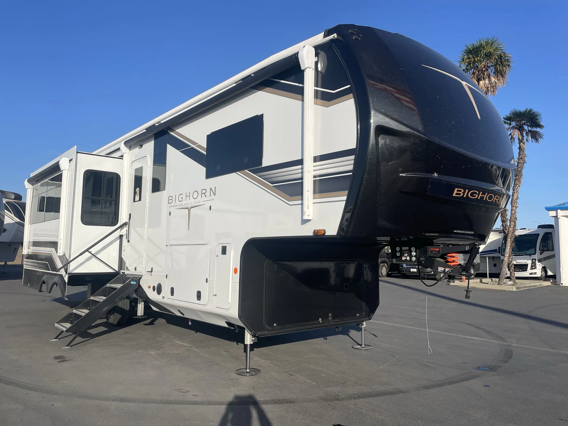 2026 Heartland Bighorn 31RL - Photo 2