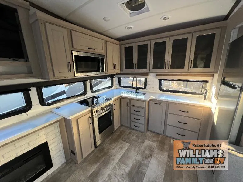 2024 Forest River Rockwood Signature 301RK - Photo 4