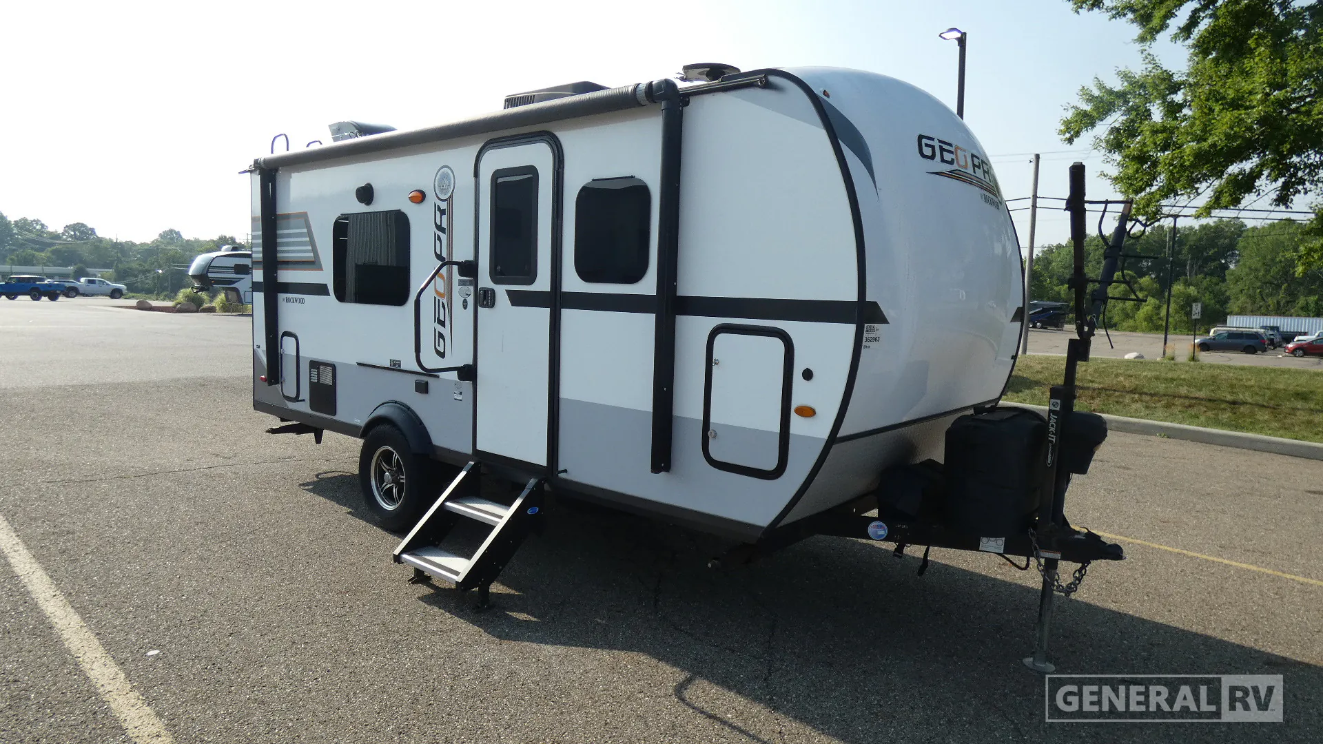2019 Forest River Rockwood Geo Pro G19FD - Photo 2