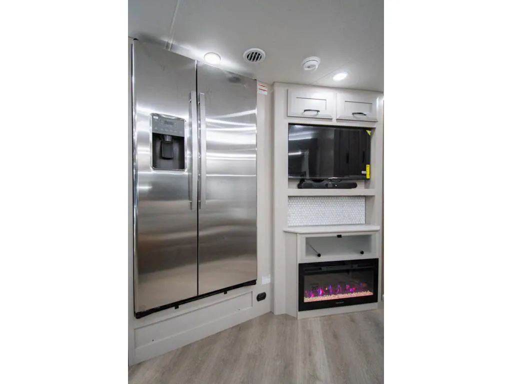 2027 Entegra Coach Emblem 36U, Photos photo 21