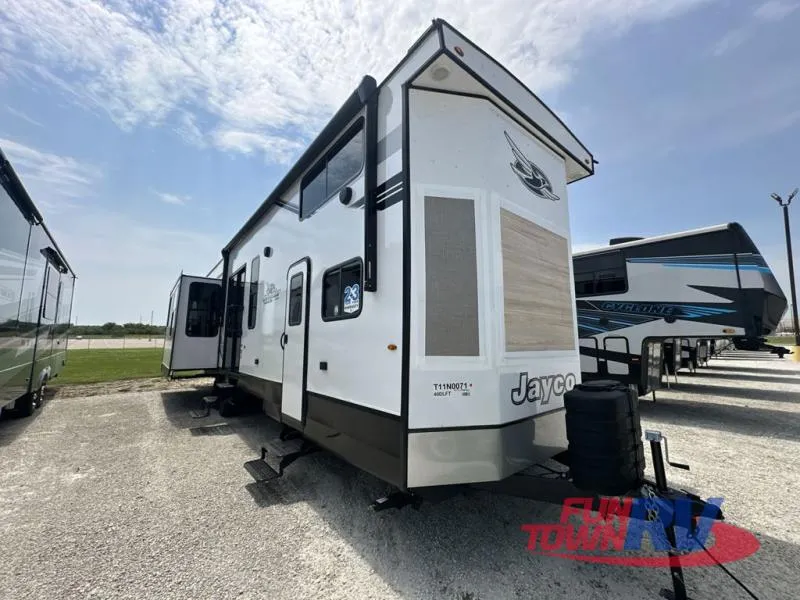 2026 Jayco Jay Flight Bungalow 40DLFT - Photo 2