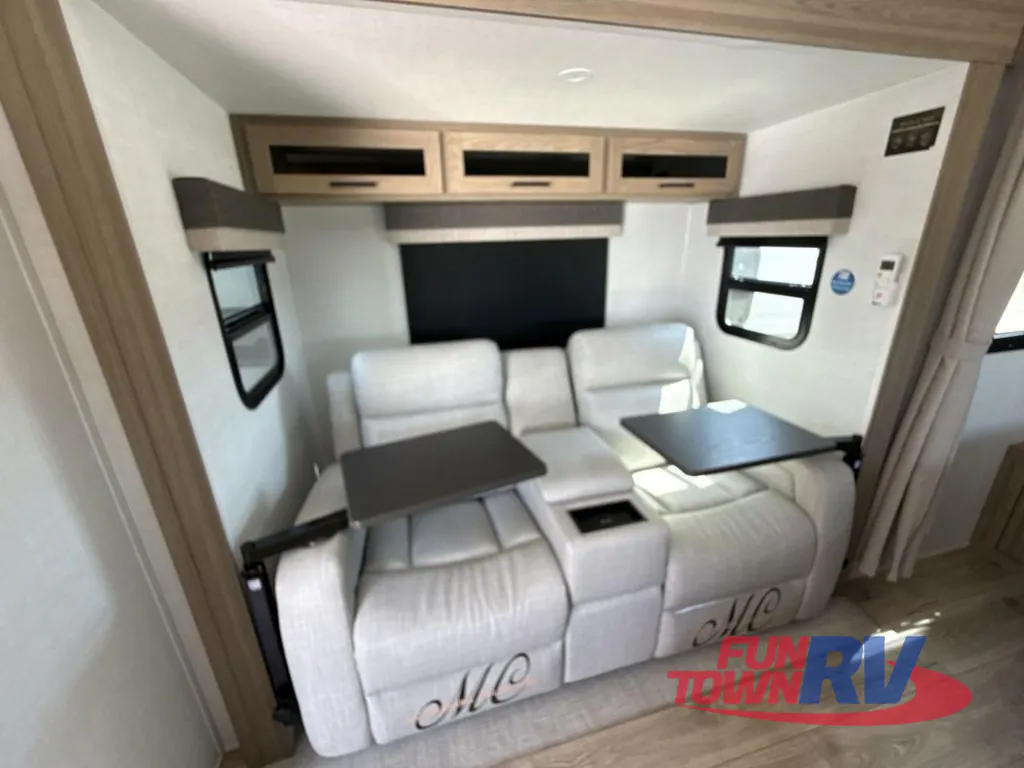 2027 Forest River Rockwood Mini Lite 2205S, Photos photo 9