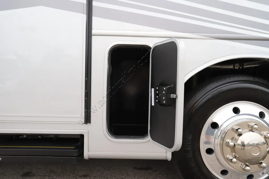 2026 Entegra Coach Vision XL 36C, Photos photo 21