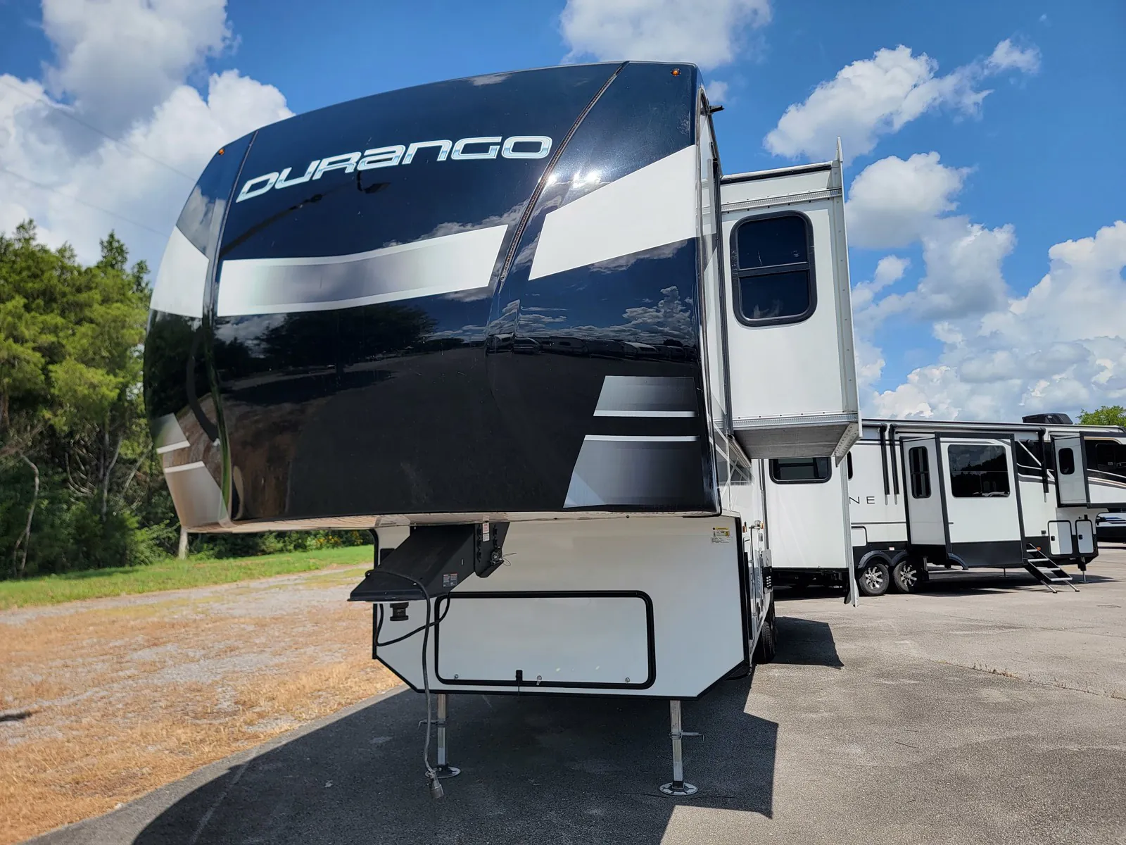 2023 K-Z Durango D321RKT - Photo 3
