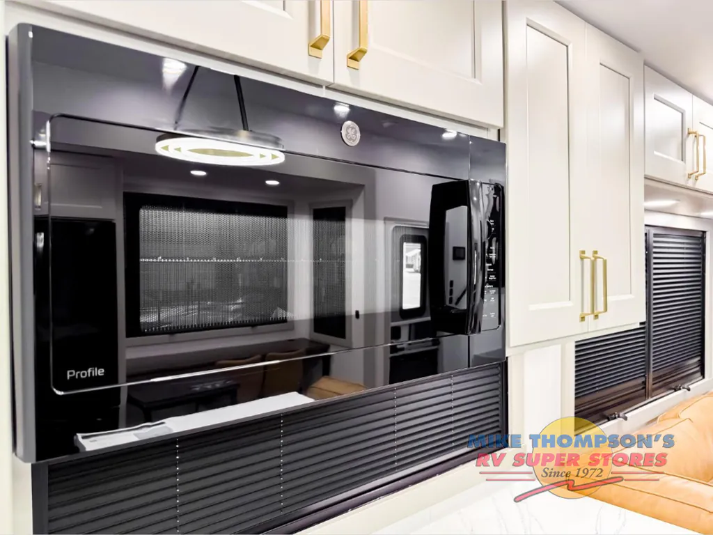 2026 Brinkley Model G 3950, Photos photo 13