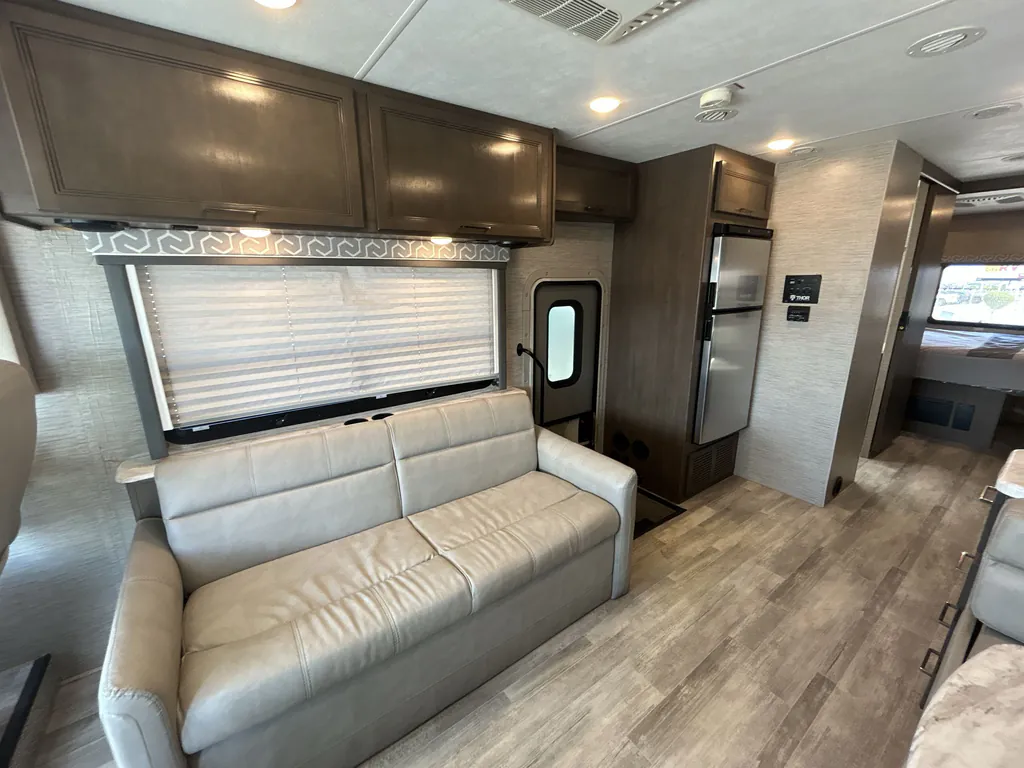 2022 Thor Motor Coach Freedom Traveler A32, Photos photo 11