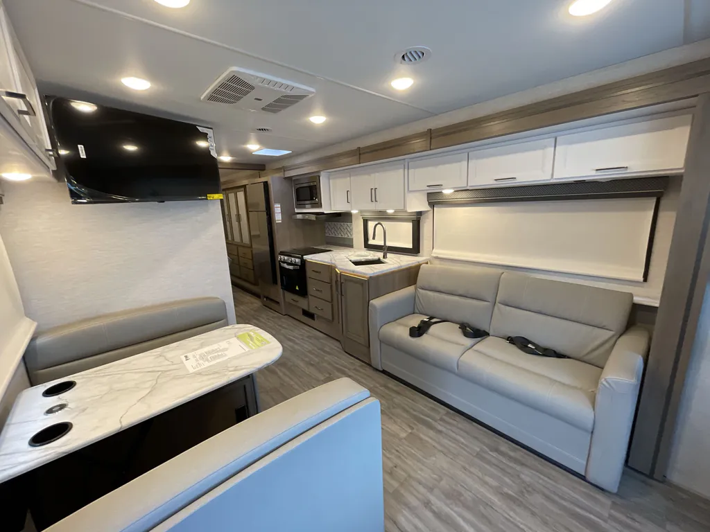 2026 Thor Motor Coach Freedom Traveler A29, Photos photo 2