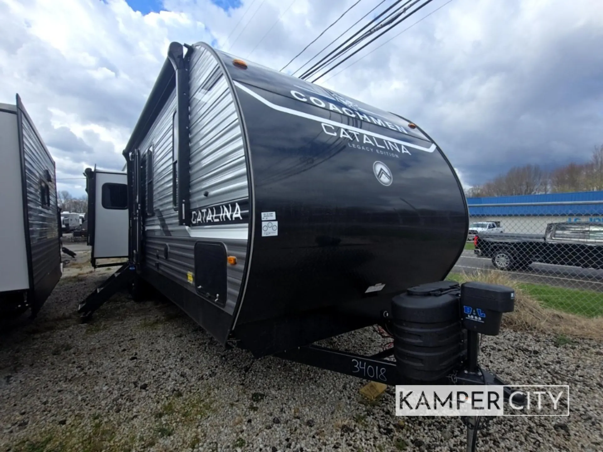 2025 Coachmen Catalina Legacy Edition 323MAZE - Photo 2