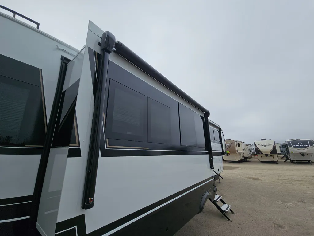 2026 Brinkley Model Z 3600, Photos photo 67