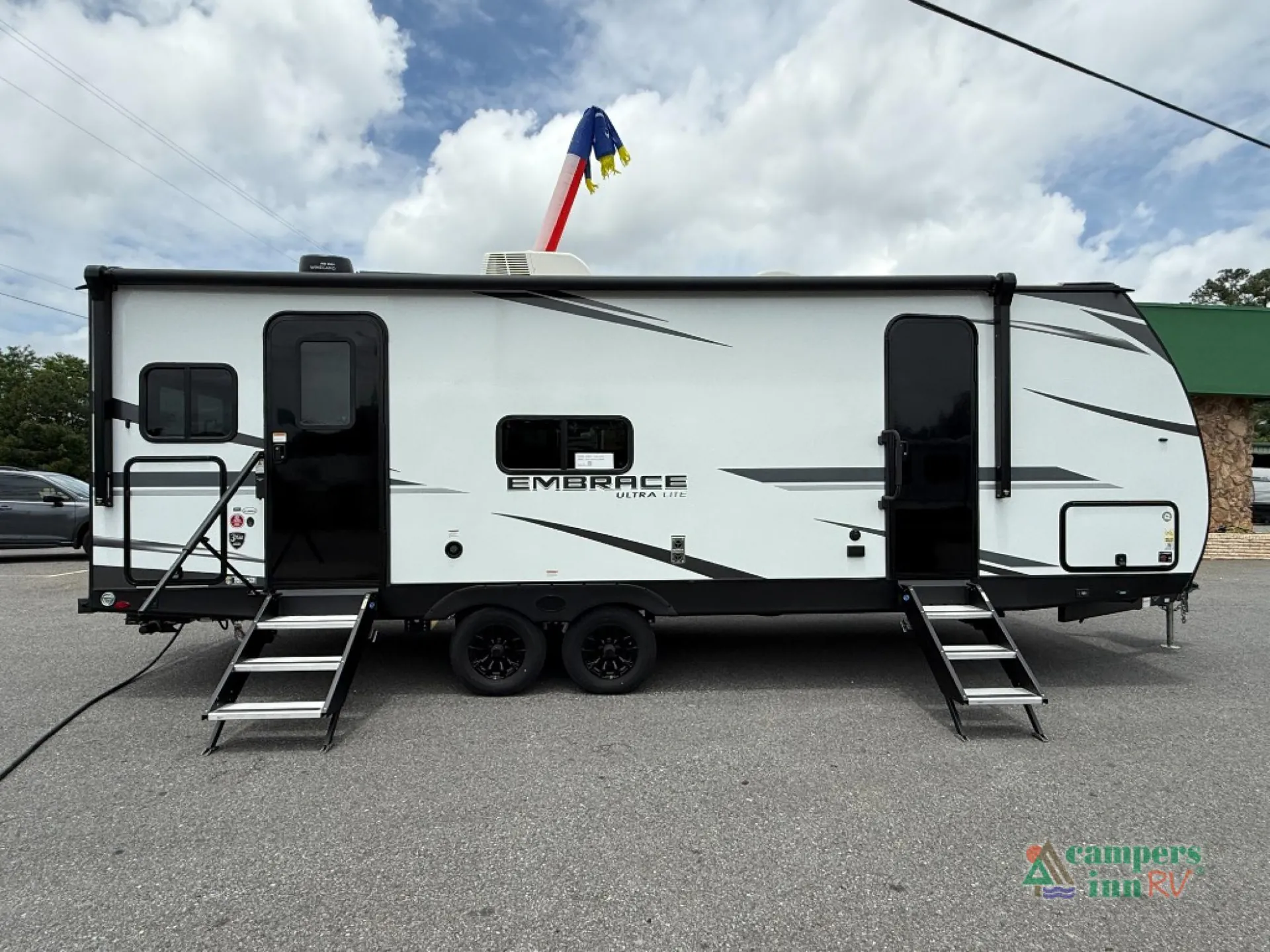 2026 Cruiser RV Embrace EL26RKS - Photo 4