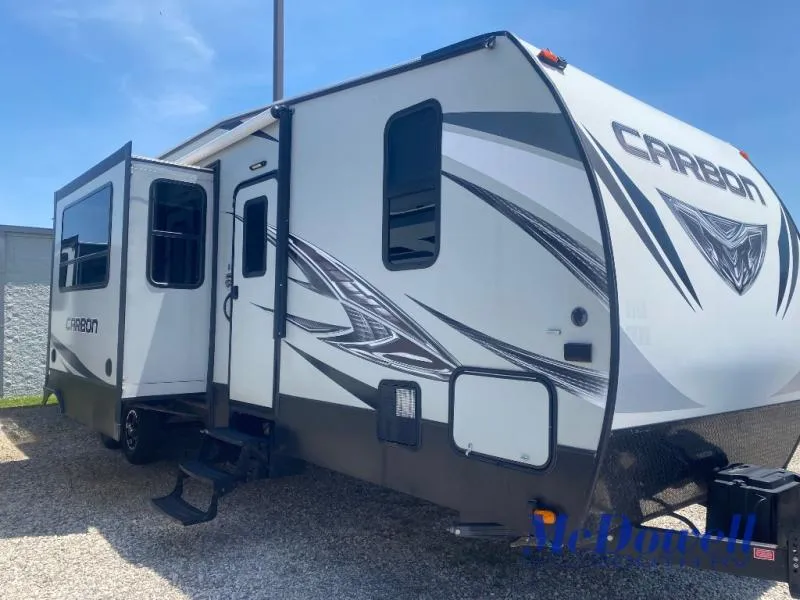 2018 Keystone Carbon 35 - Photo 2