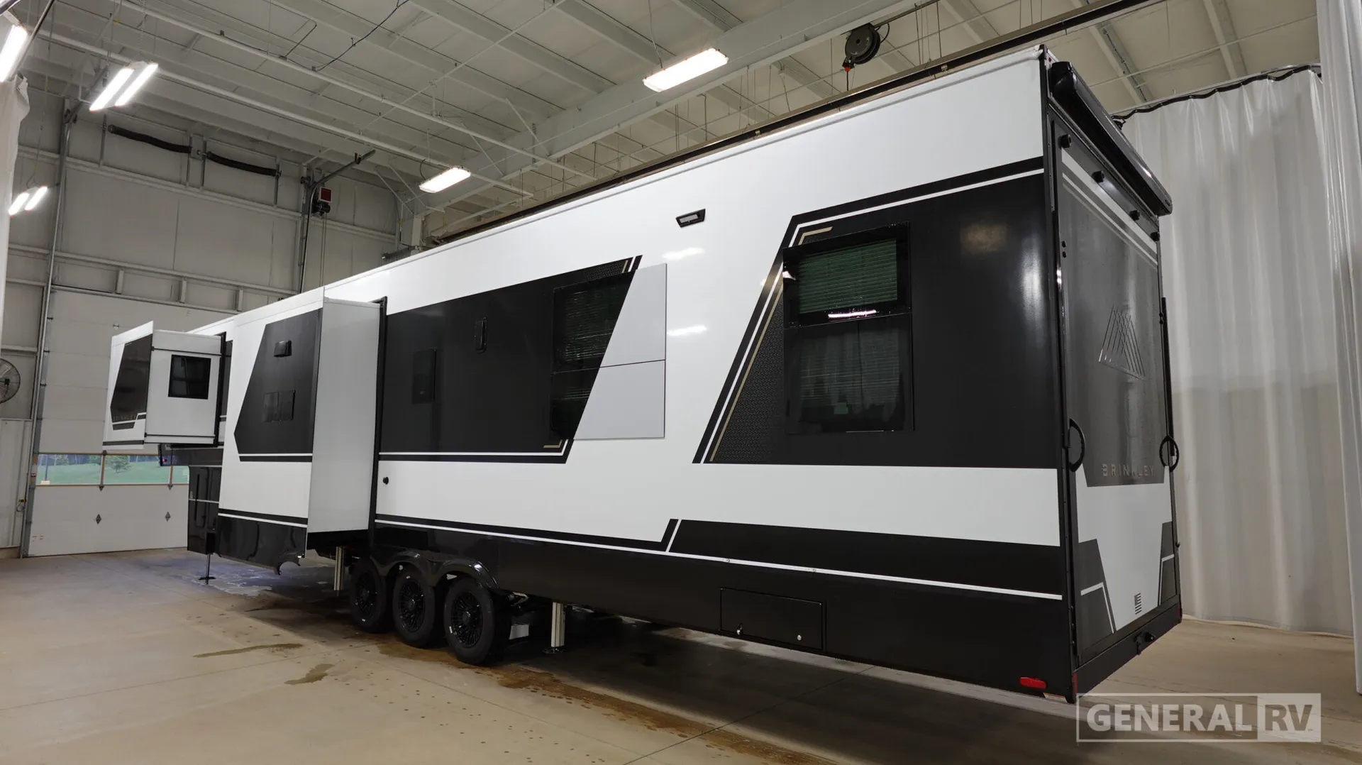 2026 Brinkley Model G 4000 - Photo 4