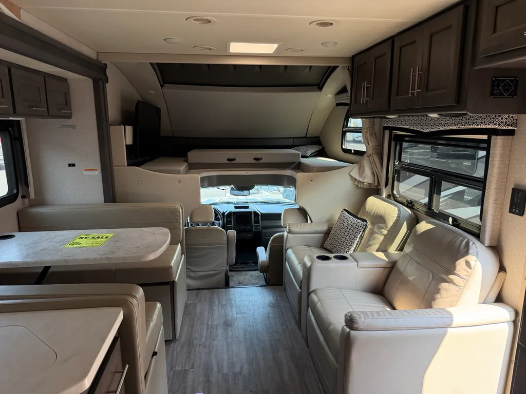 2023 Thor Motor Coach Magnitude RS36, Photos photo 24