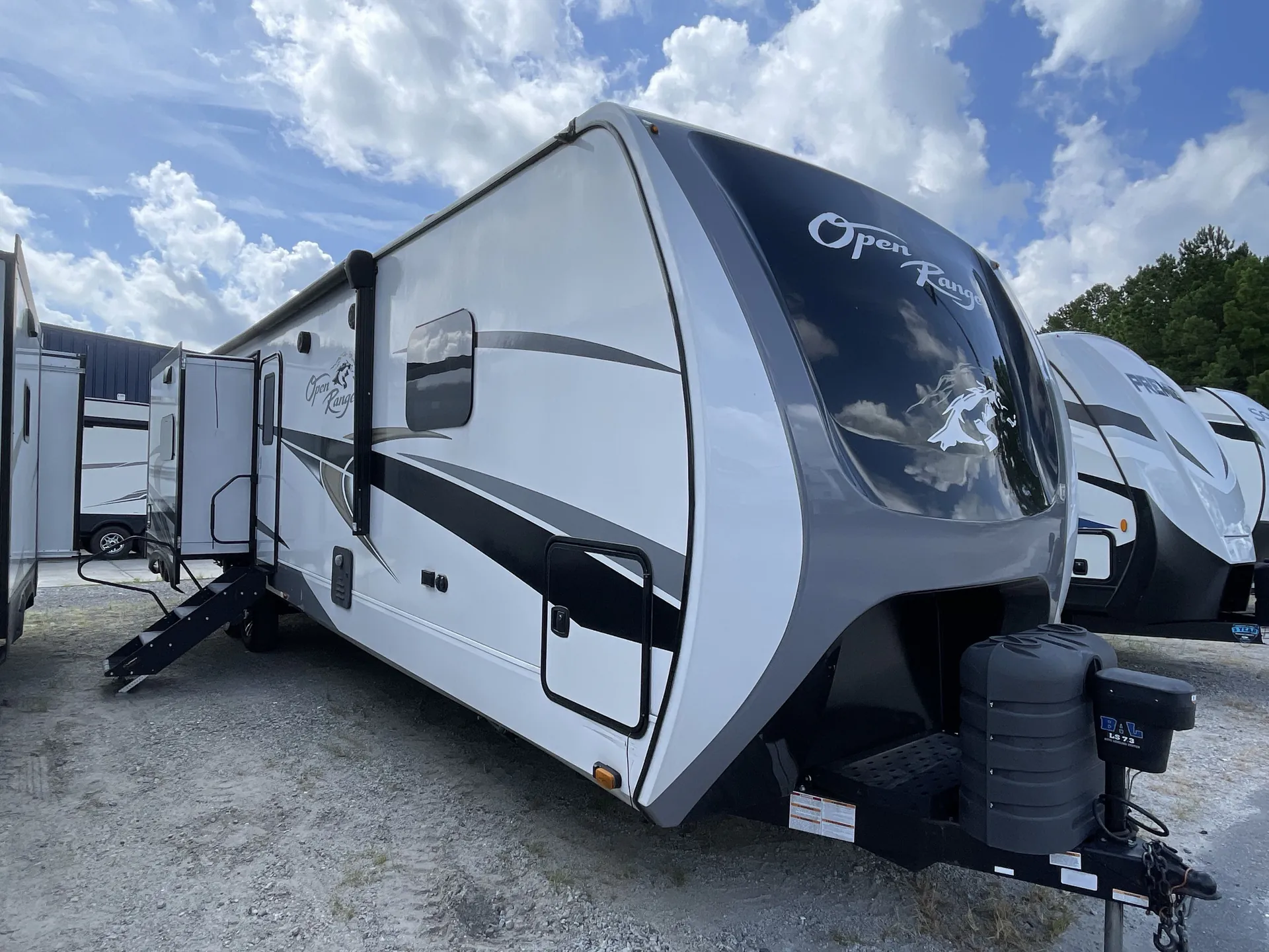 2024 Highland Ridge Open Range 330BHS dealer photo 1 from Camping World