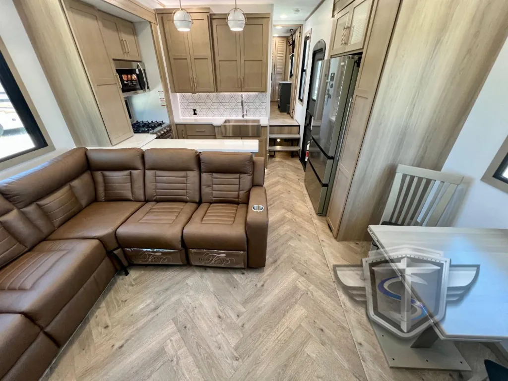 2026 Keystone Raptor 441, Photos photo 27