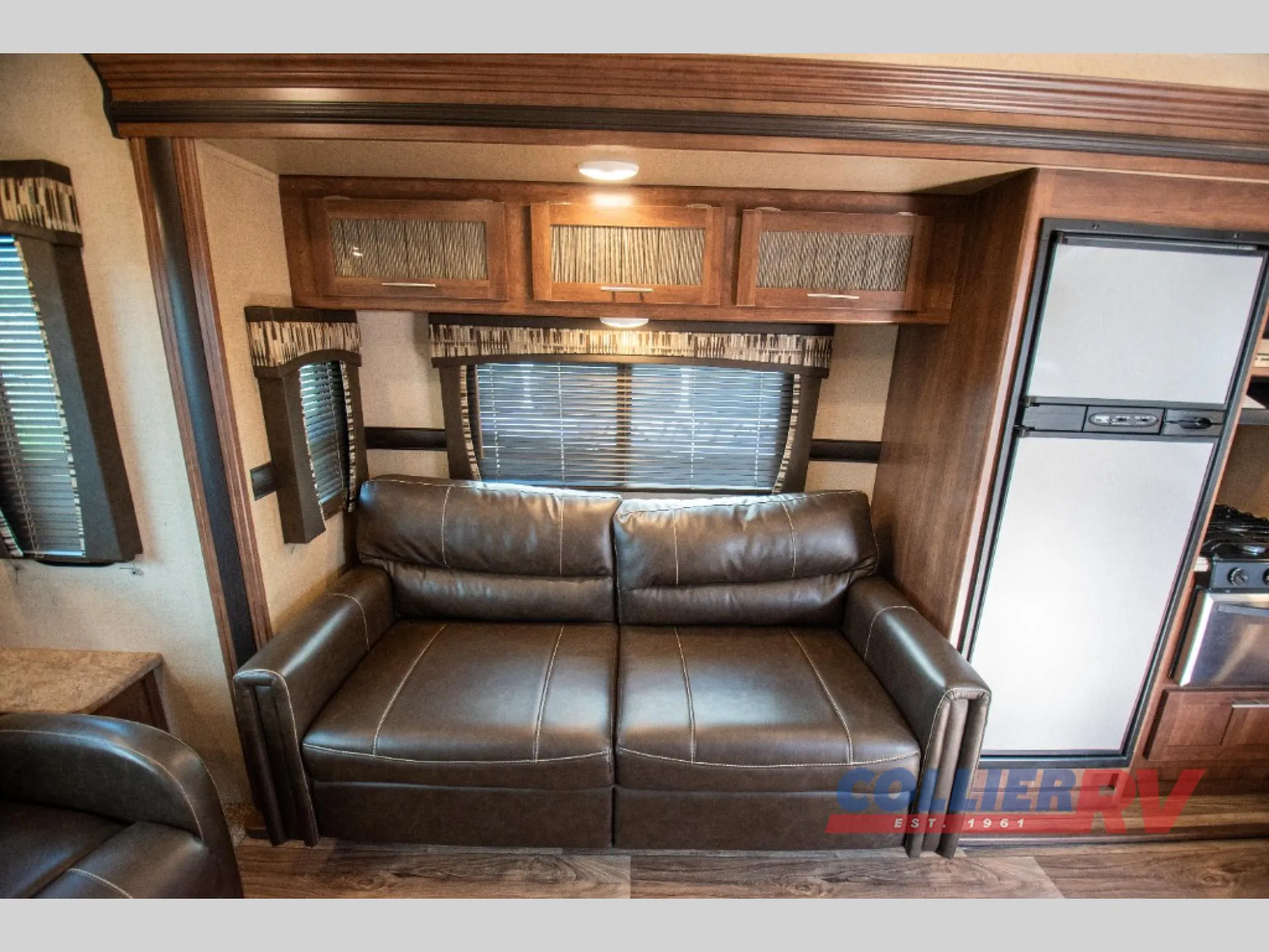 2018 CrossRoads Volante 280RL - Photo 4