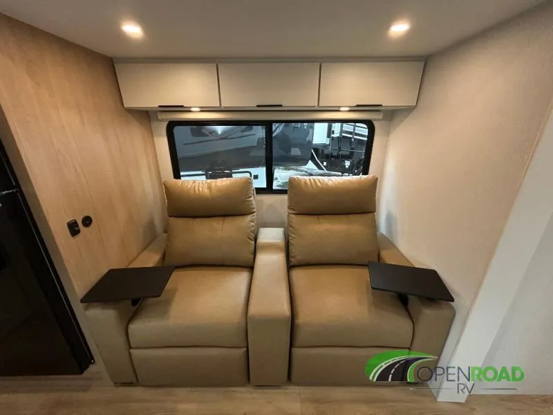 2026 Winnebago Thrive 24RKS - Photo 4