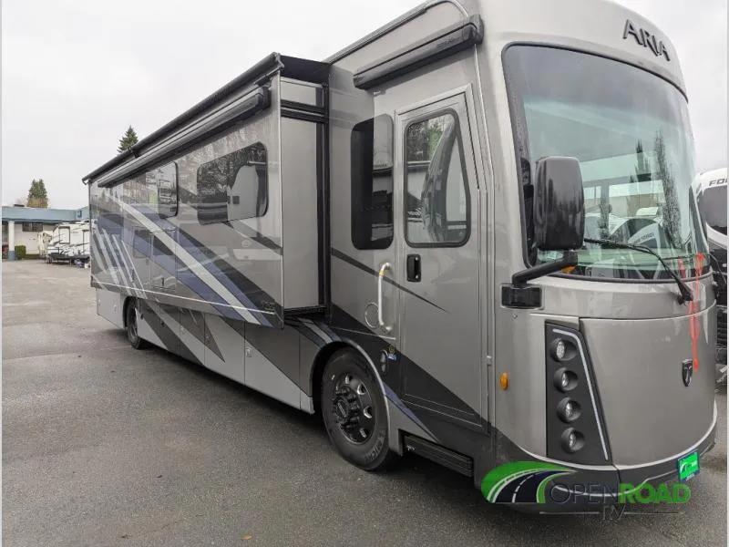 2026 Thor Motor Coach Aria 3901 - Photo 2