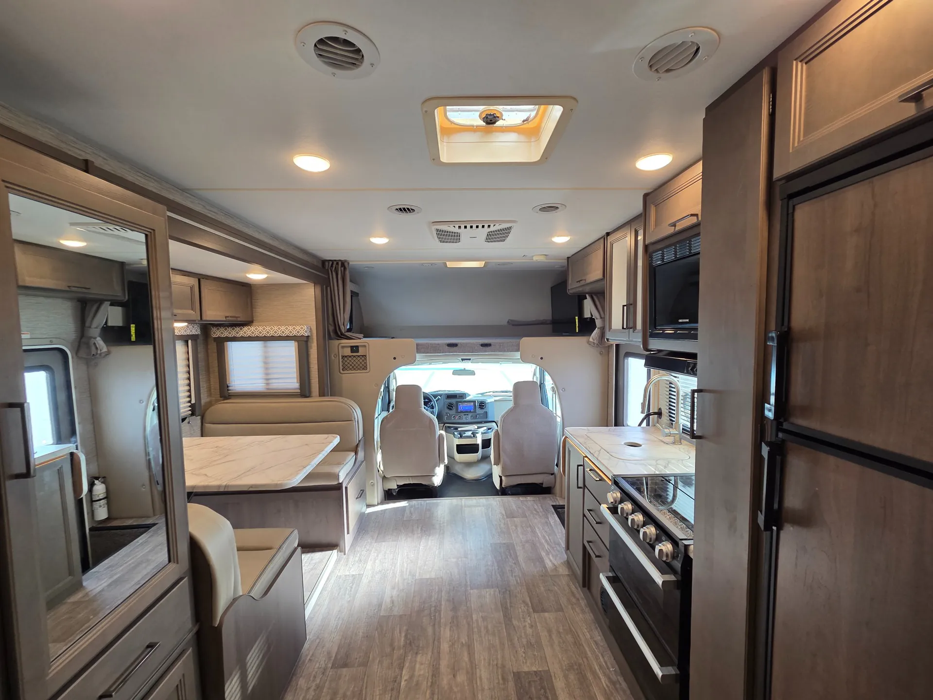2023 Thor Motor Coach Coleman 24CM - Photo 3