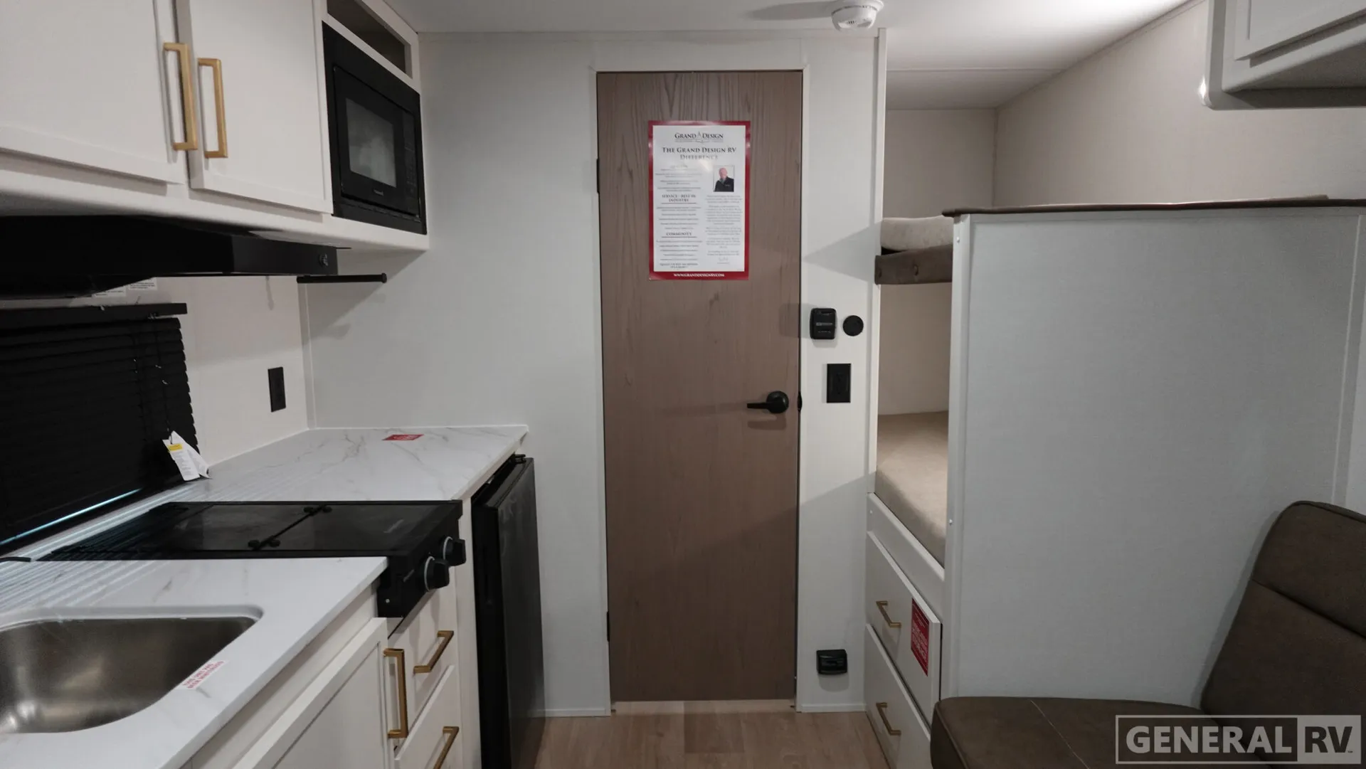 2026 Grand Design Transcend One 151BH - Photo 3
