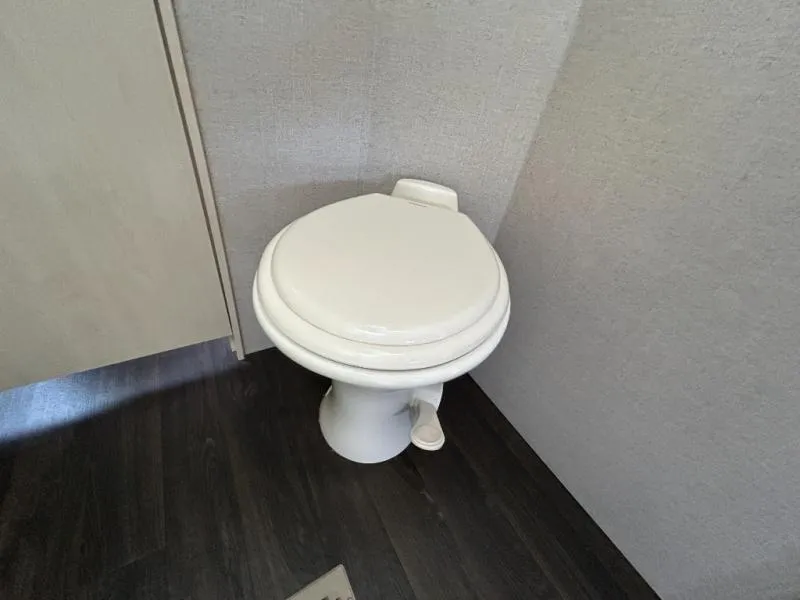 2019 Winnebago Minnie 2500RL - Photo 4
