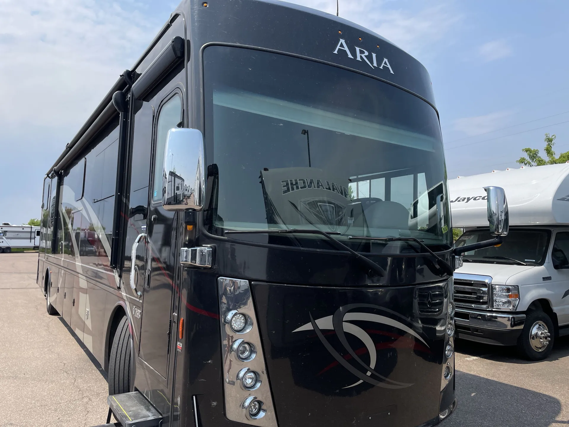 2017 Thor Motor Coach Aria 3901 - Photo 2