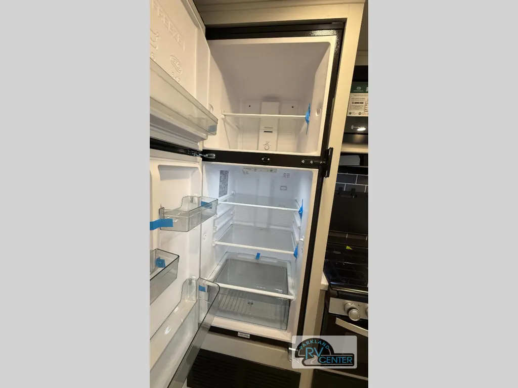 2027 Forest River Solaire 3300FLBS, Photos photo 31
