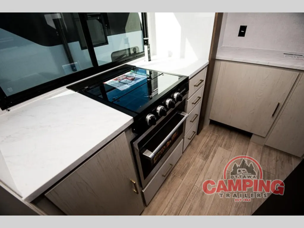2027 Forest River Vibe 2800RL, Photos photo 22