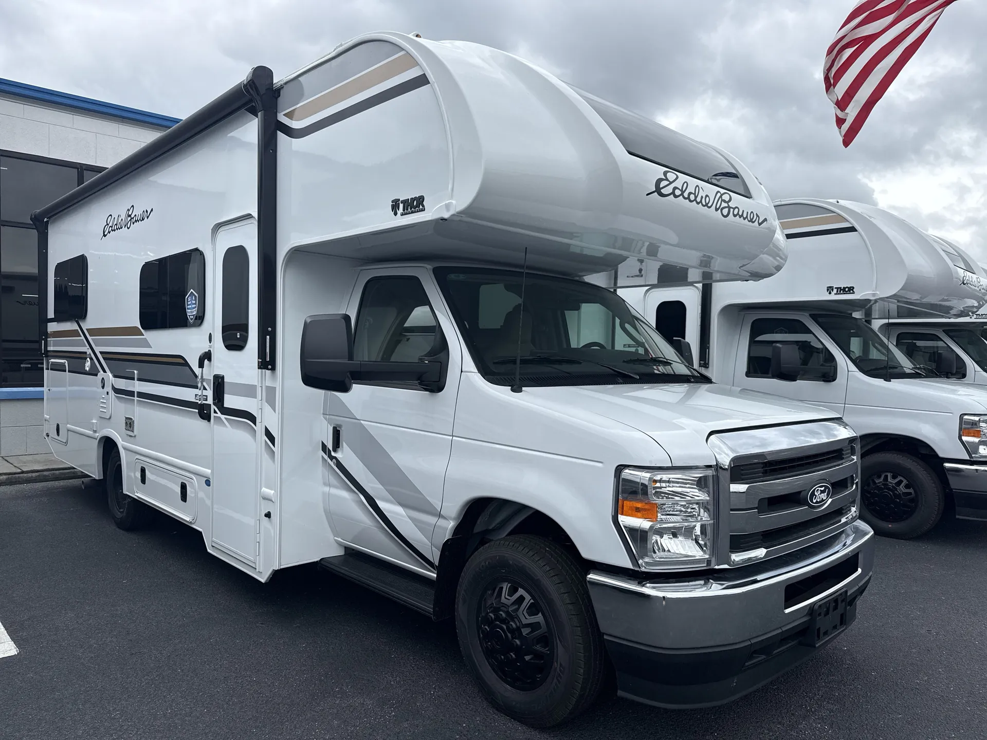 2027 Thor Motor Coach Freedom Eddie Bauer 25EB - Photo 2