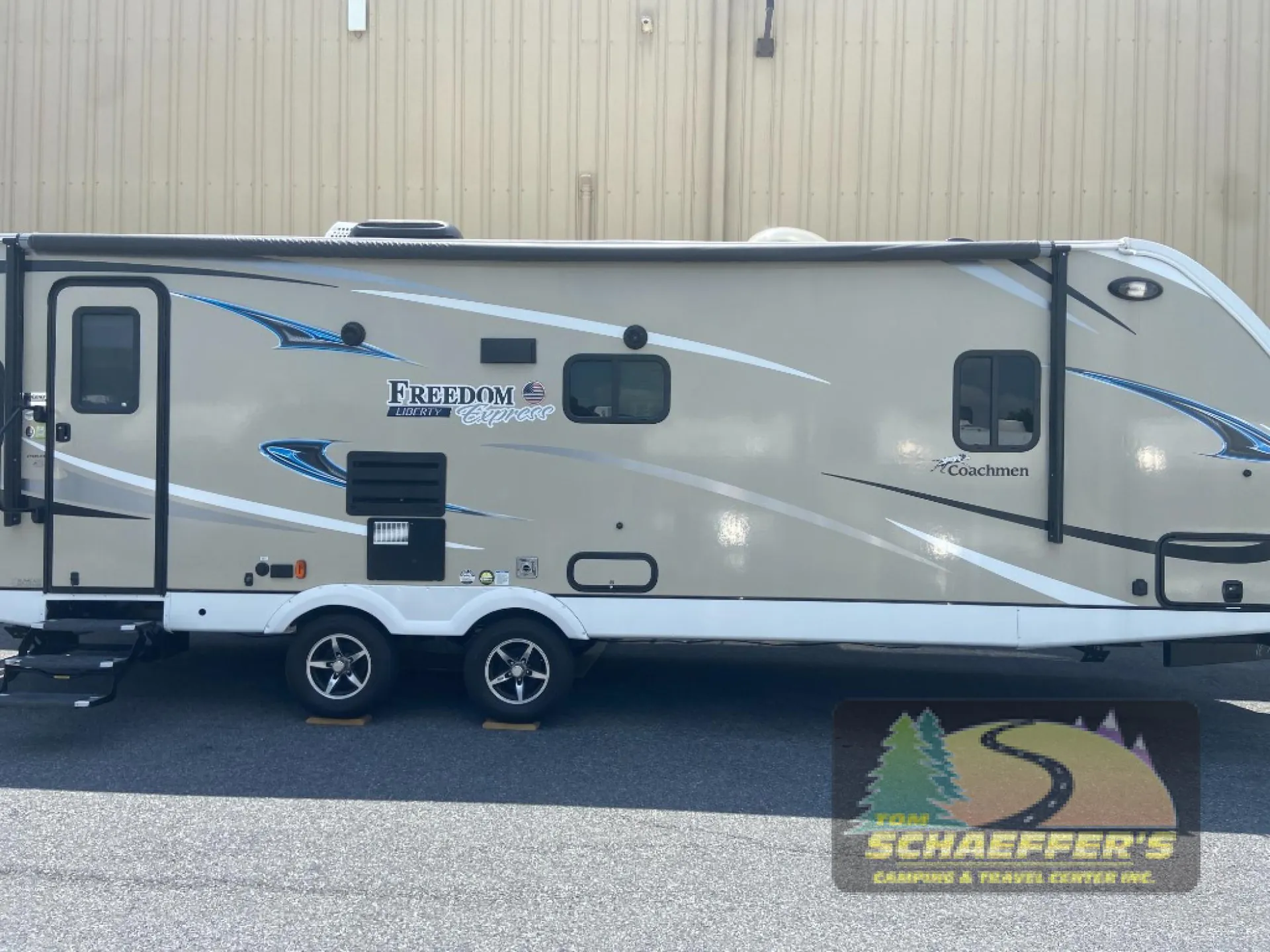 2018 Coachmen RV Freedom Express 279RLDS - Photo 4