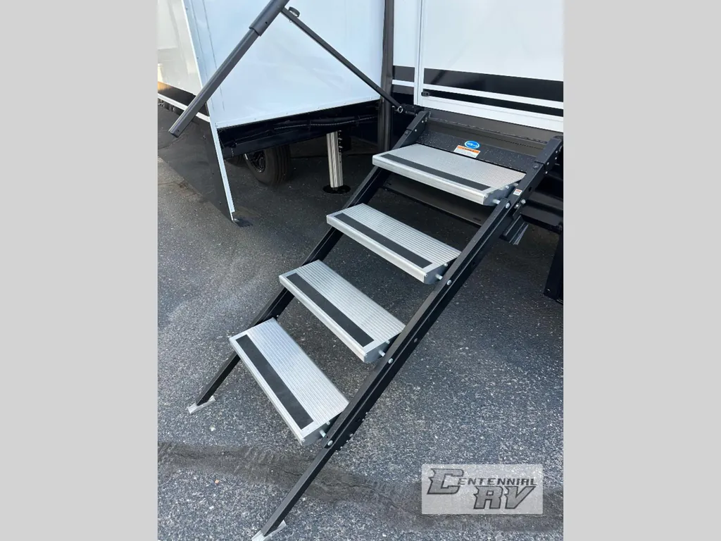 2026 Brinkley Model G 3950, Photos photo 24